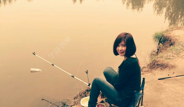 这个累劲儿滴，来个MM振振楼，压压惊。