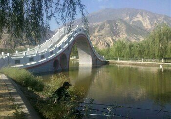 太石服务区水库