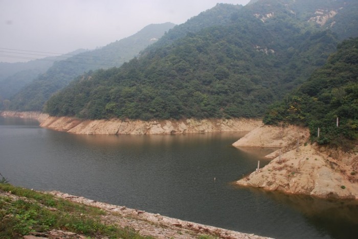 鸡峰山水库