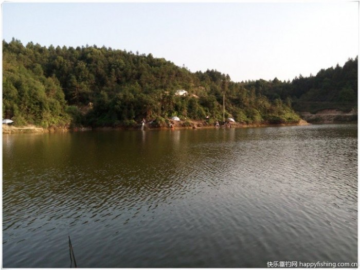 弓匠光源垂钓园