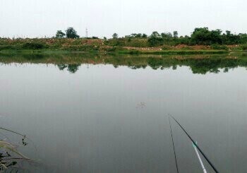 上山溪毛家通河拦水坝处