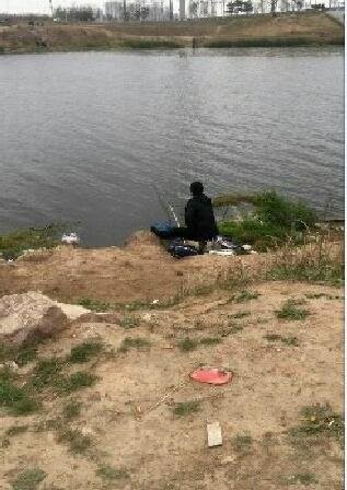 铺集人工湖钓场