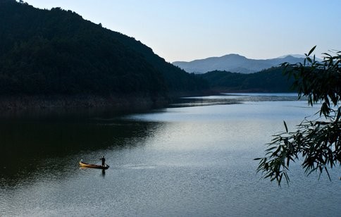 繁荣水库