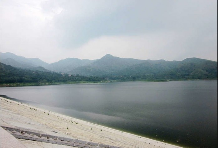 崇山水库