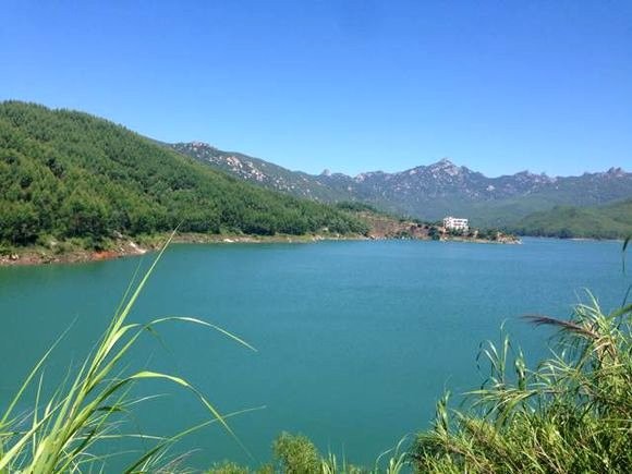 富阳文化中心对面