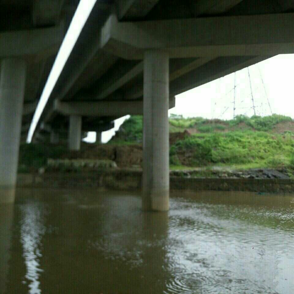 捆山河平昌东侧