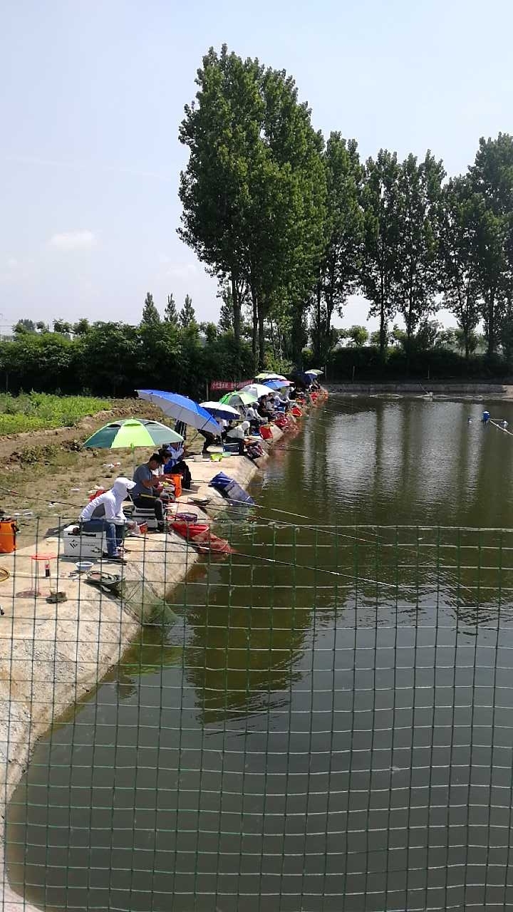 驻马店鱼悦垂钓园