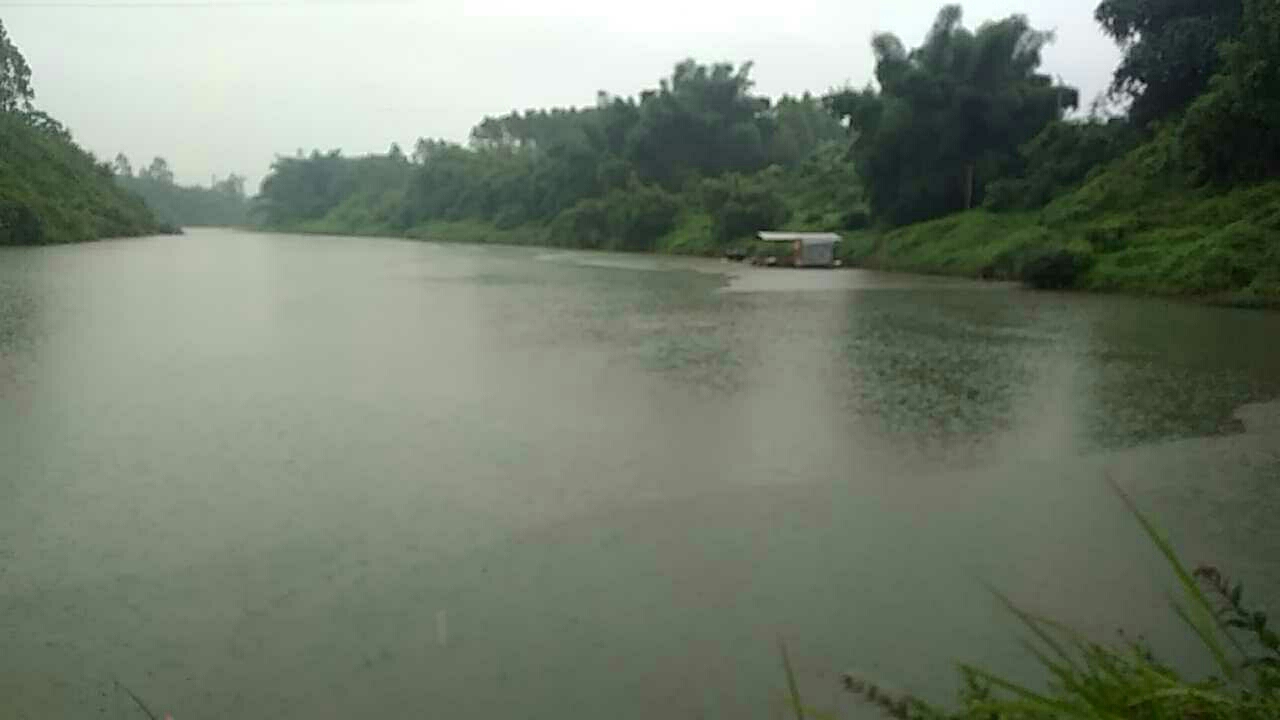 龙渡洛清江支流回湾