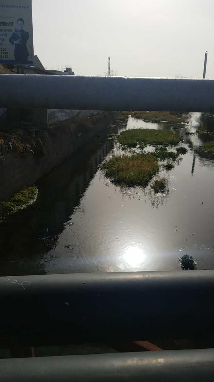 红旗西路清水河