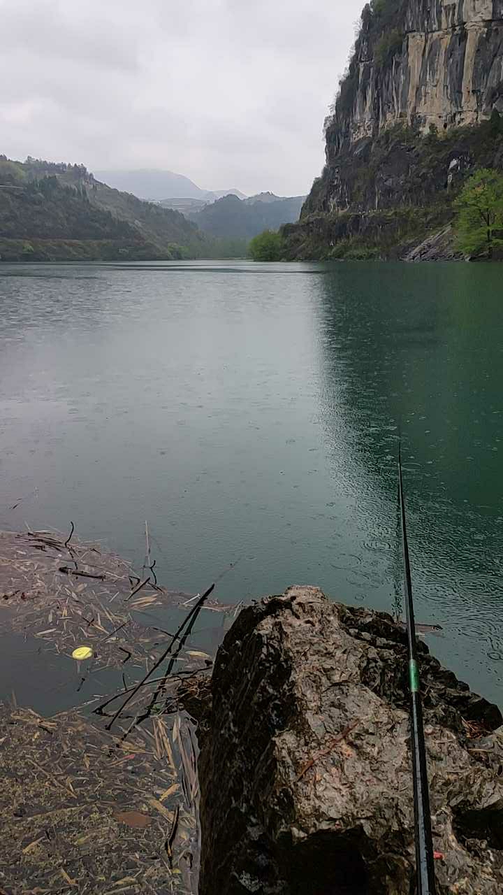 塞海湖