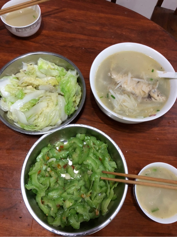 粗茶淡饭