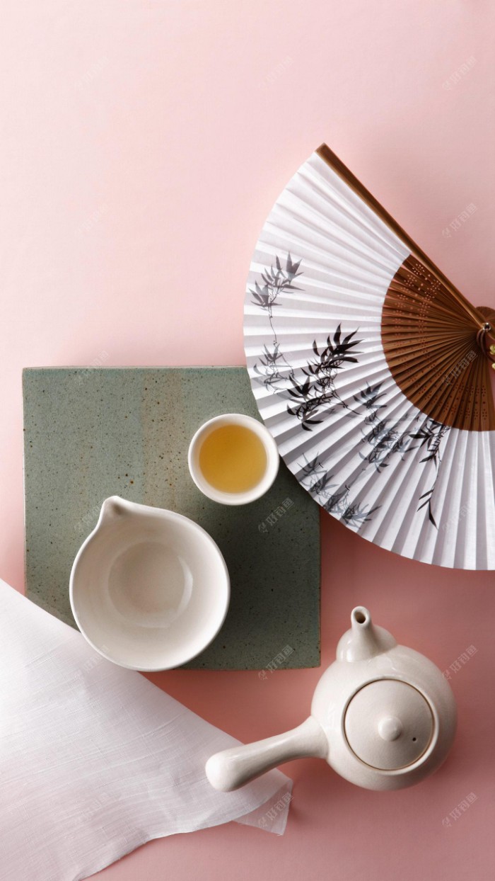 喝杯茶再点赞！请！