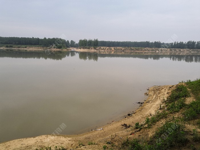 水比上游清许,退水中.