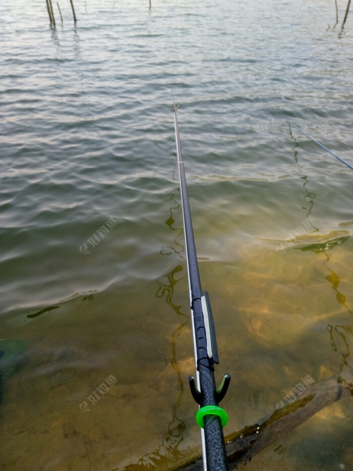 6钓浮主功蓝刀,4.5钓底守钓看看能不能上大非.